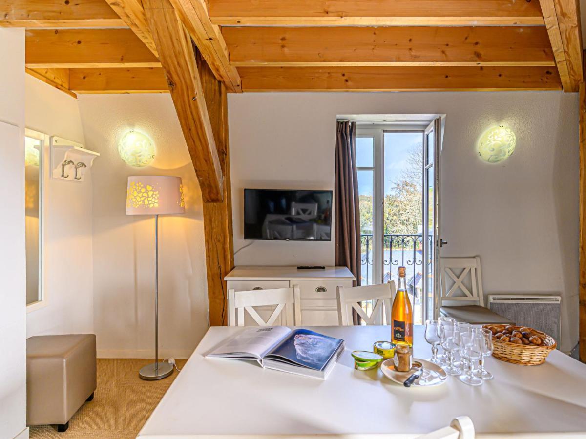 Apartment Le Chateau De Kergonano-13 By Interhome Baden Bagian luar foto