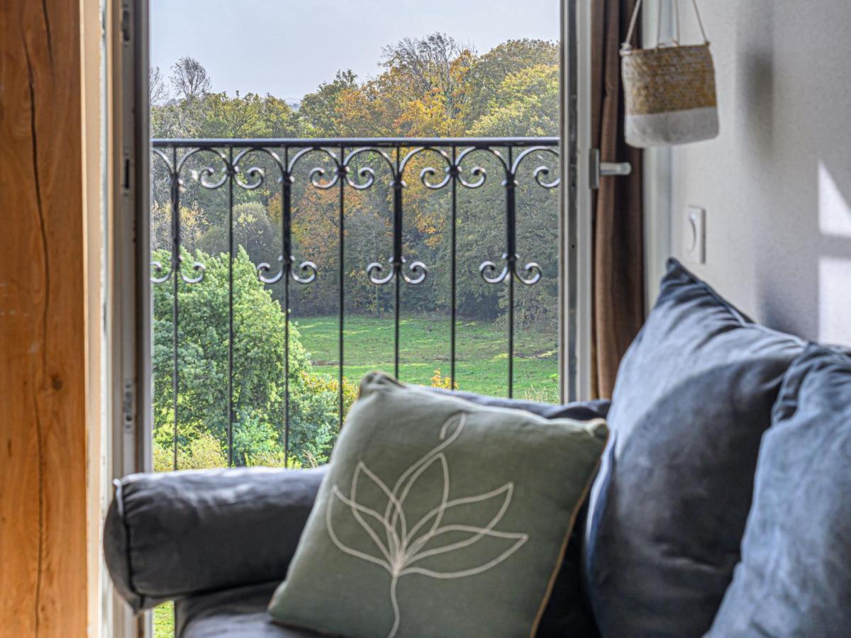 Apartment Le Chateau De Kergonano-13 By Interhome Baden Bagian luar foto